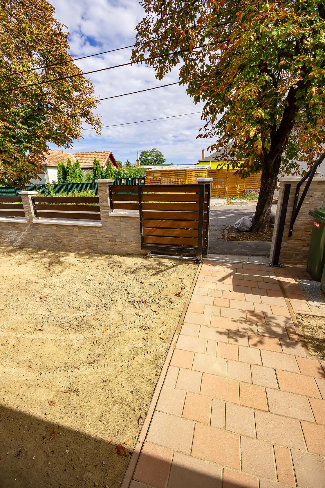 Kerti szegélykövek: típusok és szerepük a rendezett udvarban - térkődepó Térkő - Kerti szegélykövek: típusok és szerepük a rendezett udvarban terko referencia budapest 17 kerulet 1120 3 terkodepo